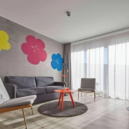 Hotel Flowers 3*